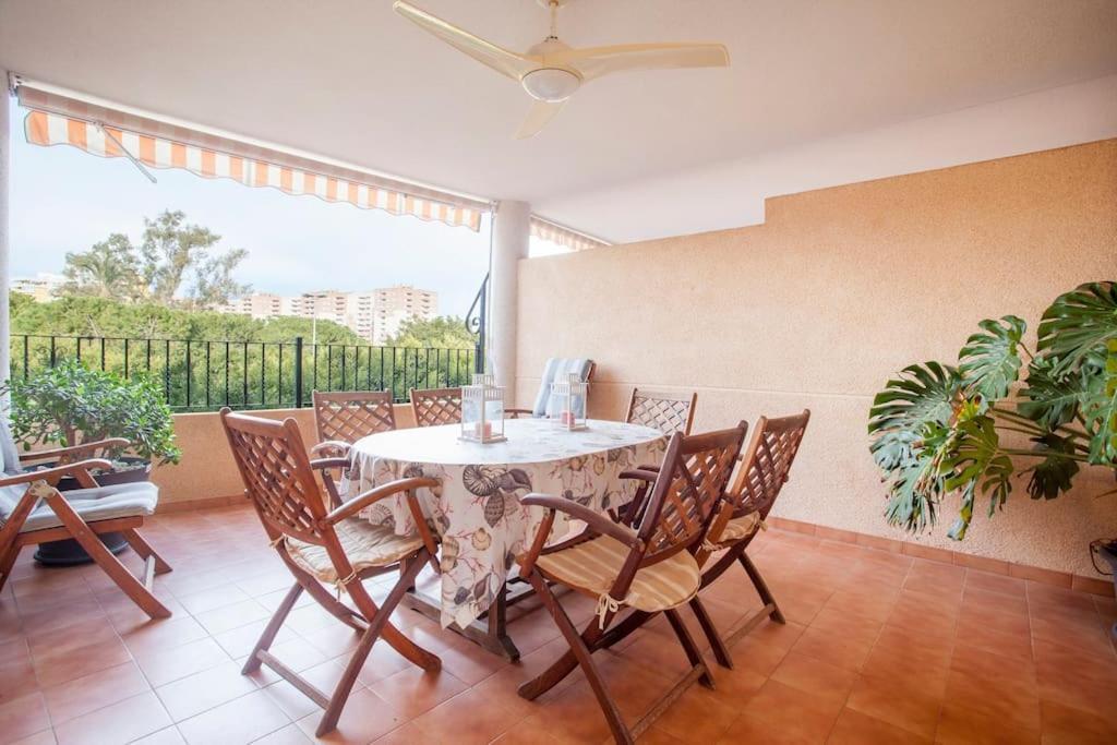 Elegante Apartamento Muy Cerca De La Playa Walencja Zewnętrze zdjęcie